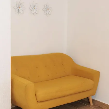 Estilo Rustico - Elpatio- בית נופש *